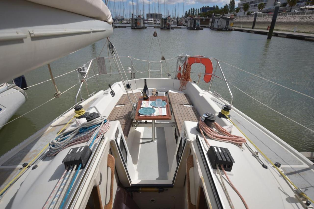 Arecadina Hotel en barco *